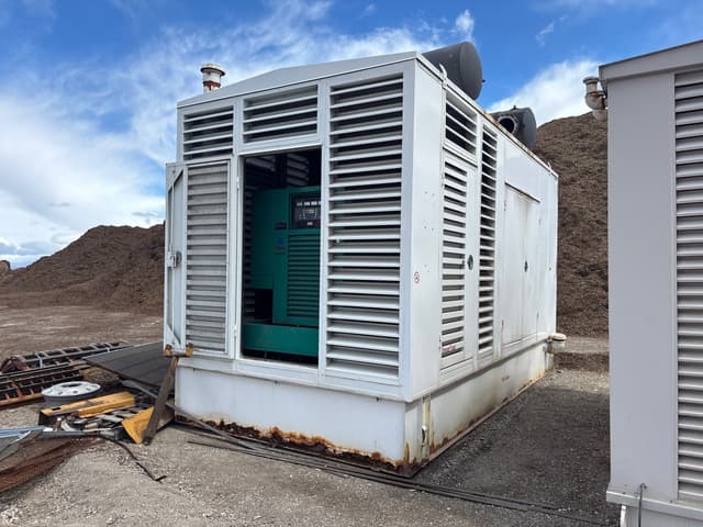 1999 Cummins Onan DFLC-3368780 1250 kW Skid-Mounted Generator Set inventory photo