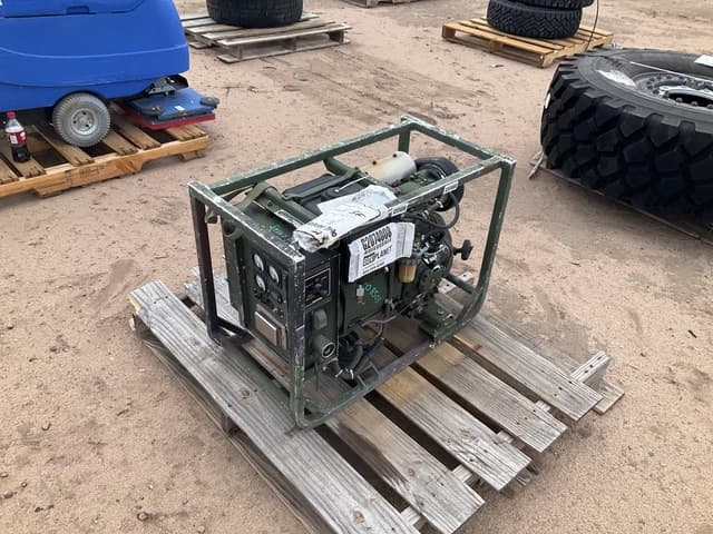 1999 Dewey Electronics MEP-531A 2kW Generator Set - alternate view