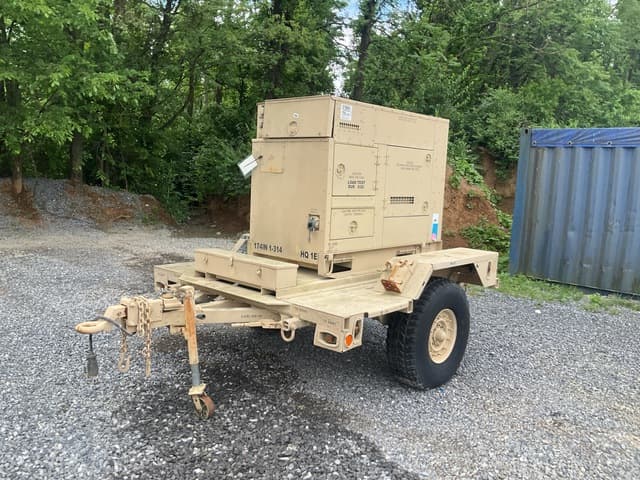 2006 Fermont MEP-804A 15kW Generator Set - alternate view