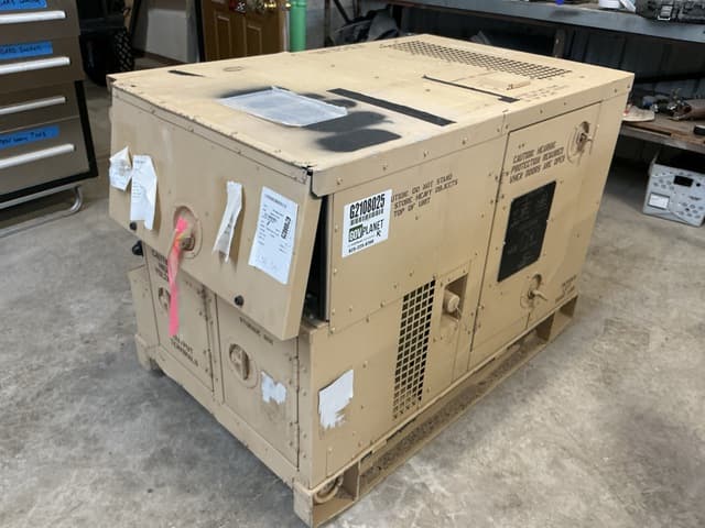 2009 Fermont MEP-802A 5kW Generator Set - alternate view