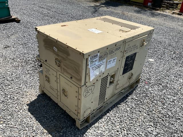 2004 Fermont MEP-802A 5kW Generator Set - alternate view