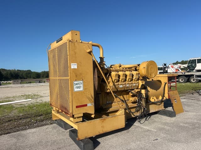 Cat 3508 Skid-Mounted Generator Set - alternate view