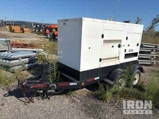 2013 Cummins C100D6R-A041V077 100 kW Mobile Generator Set