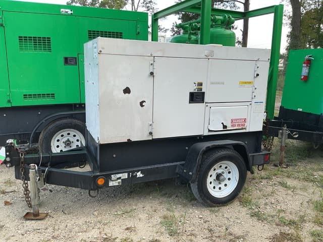 2017 Multiquip DCA-25SSIU4F 20 kW Mobile Generator Set - alternate view