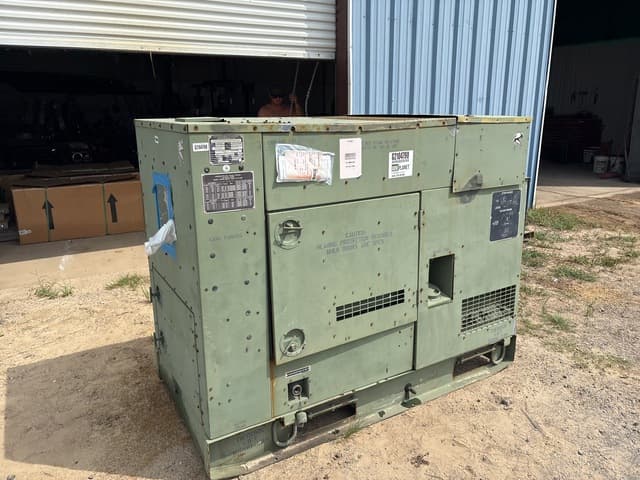 Fermont MEP-804A 15kW Generator Set - alternate view