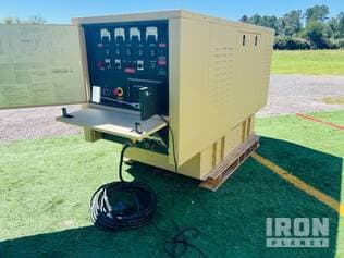 25kW Diesel Generator Set w/ Power Distribution Cord