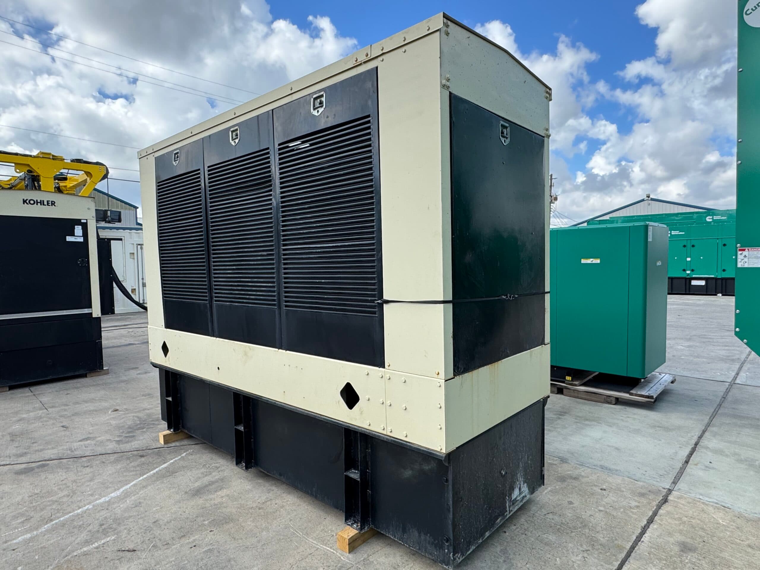 Good Used Detroit Diesel 6063HK35 400KW Diesel Generator Set - Depco Power Systems