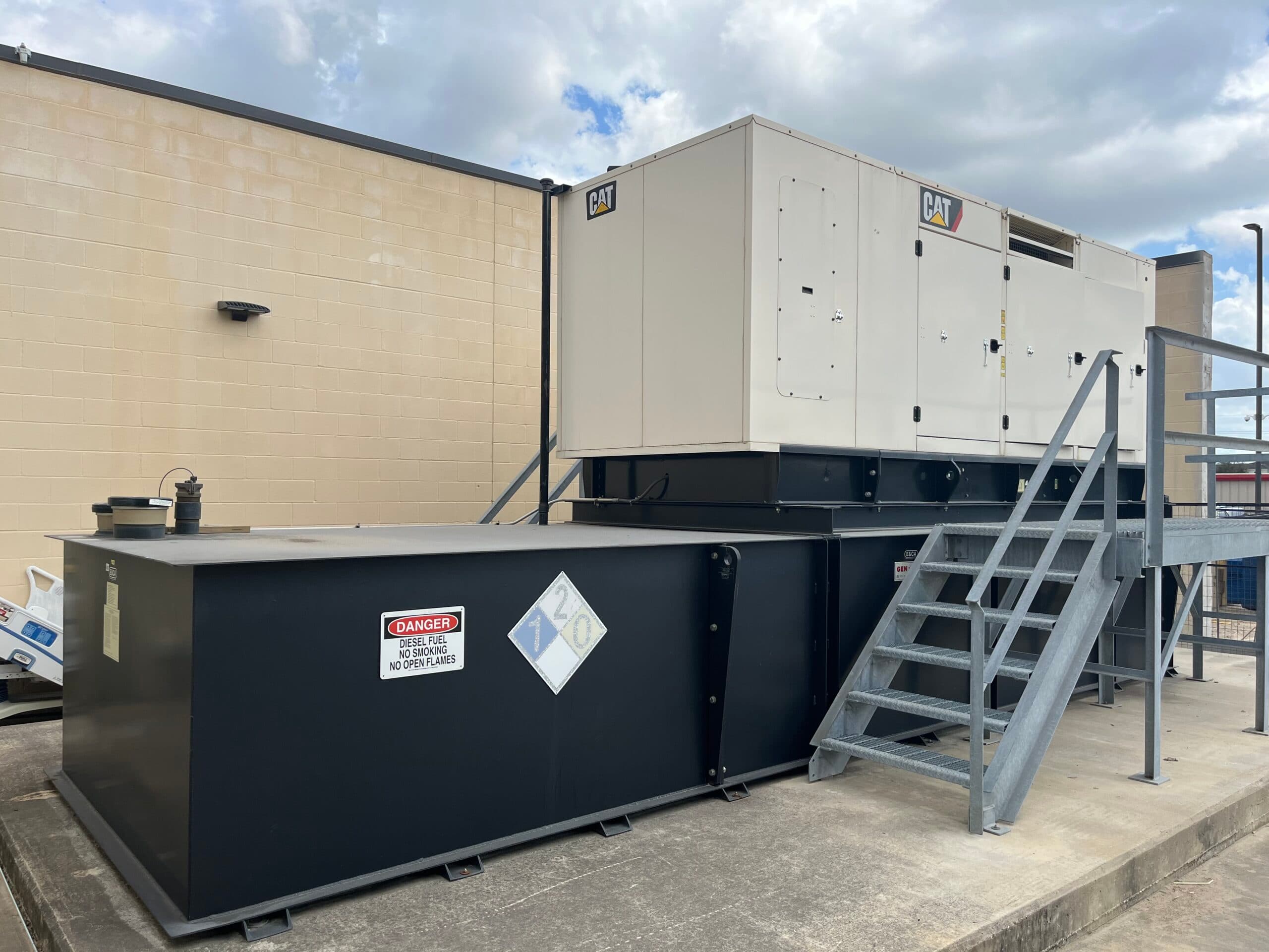 Good Used Caterpillar C18 600KW Tier 2 Diesel Generator Set - Depco Power Systems - view 2