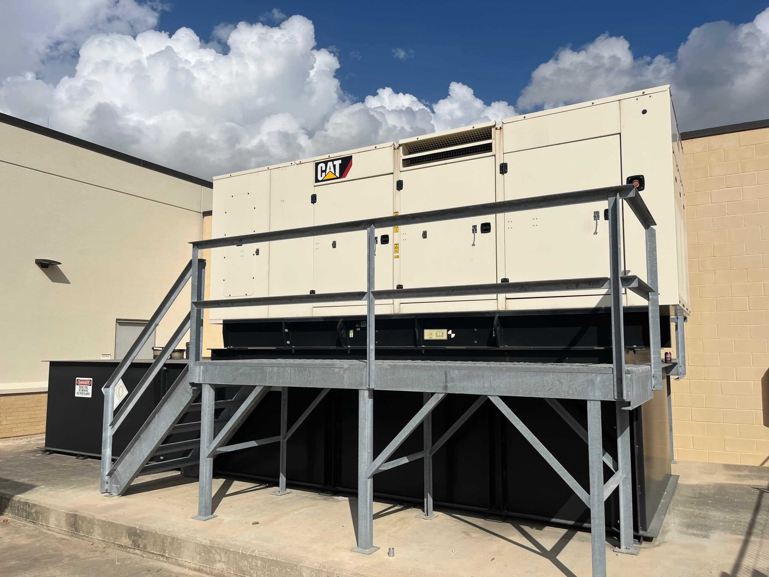 Good Used Caterpillar C18 600KW Tier 2 Diesel Generator Set - Depco Power Systems - view 3