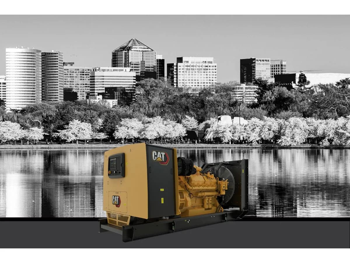 Caterpillar Cat 3412C 800 kW liquid-cooled standby generator