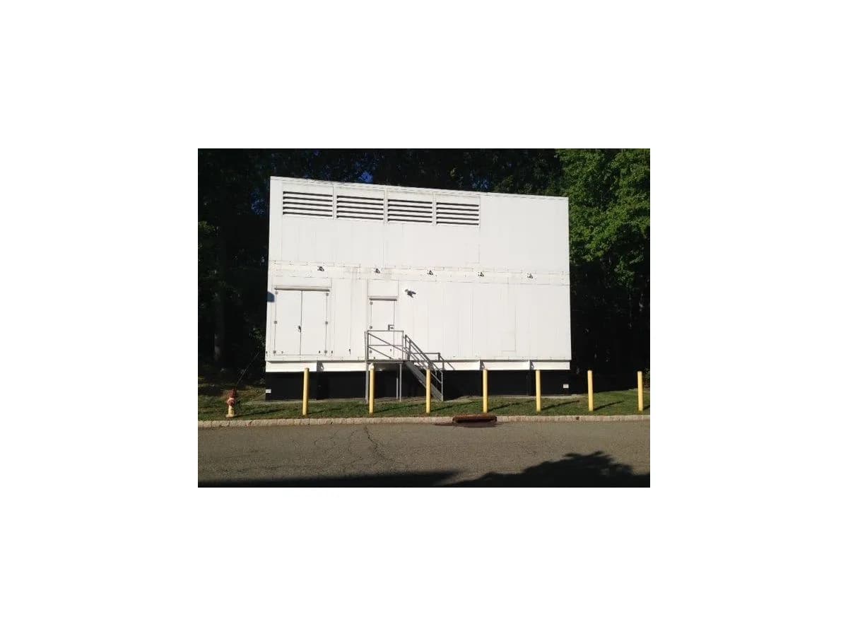 Cummins Cummins C1750 N6cb 1.8 MW liquid-cooled standby generator