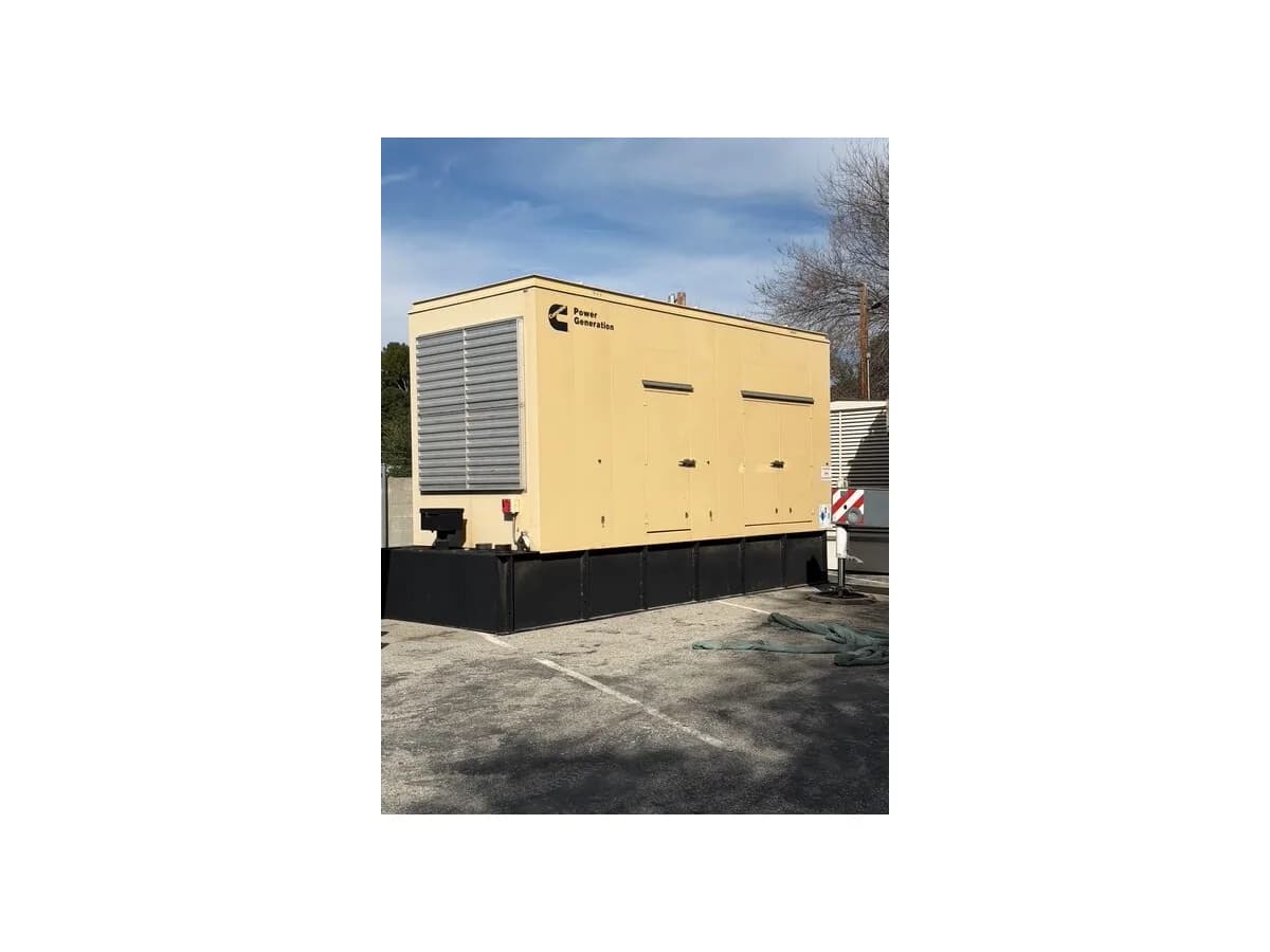 Cummins Cummins QSK50 1.5 MW liquid-cooled standby generator