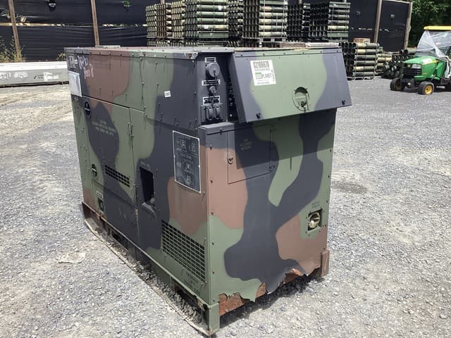 2010 DRS Fermont MEP-804B 15kW Generator Set - alternate view