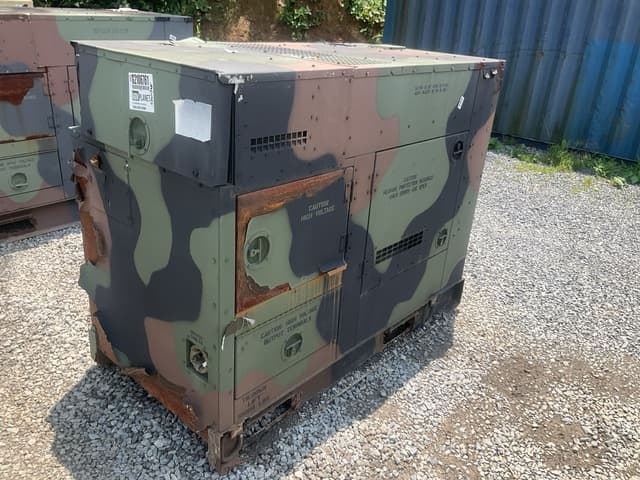 2010 DRS Fermont MEP-804B 15kW Generator Set - alternate view