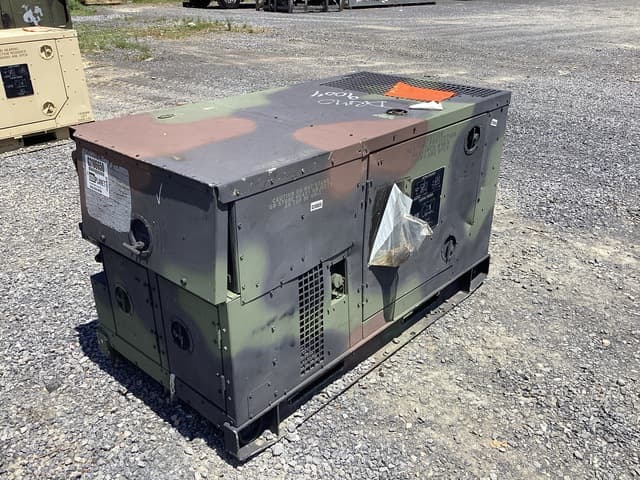 2007 Fermont MEP-813A 10kW Generator Set - alternate view