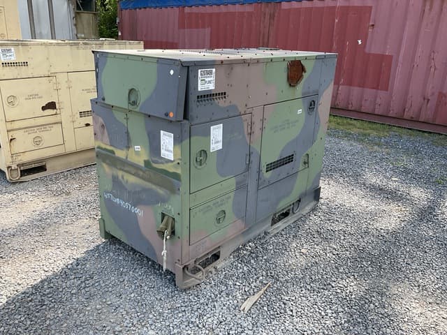 2006 Fermont MEP-804A 15kW Generator Set - alternate view