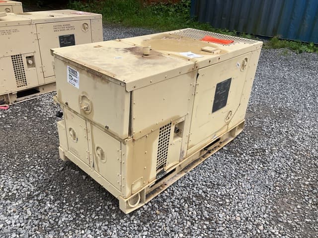 MEP-813A 10kW Generator Set - alternate view