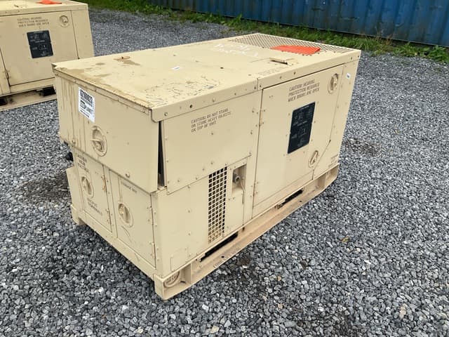 2009 DRS Fermont MEP-813A 10kW Generator Set - alternate view