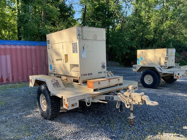2006 Fermont MEP-804A 15kW Generator Set - alternate view