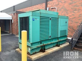 2003 Cummins 250DFAC-3776 250 kW Skid-Mounted Generator Set