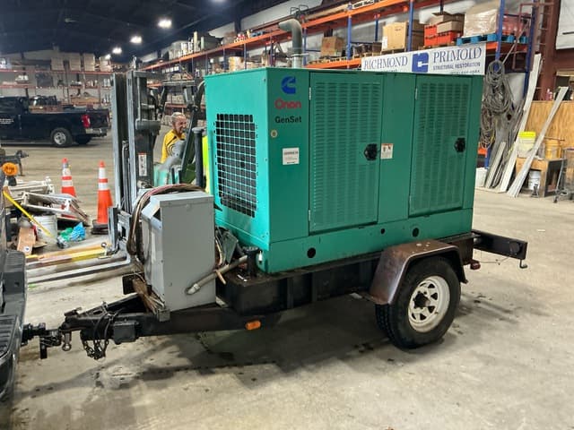 1999 Onan DGCA-3381163 50 kW Mobile Generator Set - alternate view