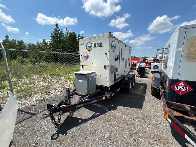 2014 Cat 100 KW 125 KVA 600V Mobile Generator Set - alternate view