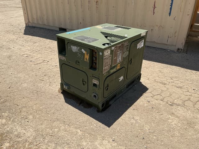 Cummins Power Generation MEP-1030 5kW Generator Set - alternate view