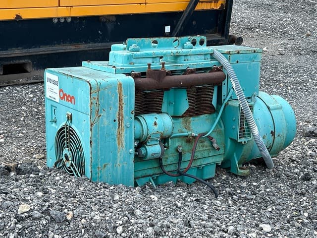 1985 Onan 12.5JC 12.5 kW Generator Set - alternate view