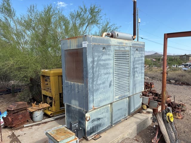 1990 Holcomb & Sons L504239T 50 kW Generator Set - alternate view