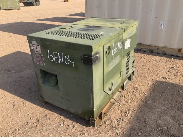 2000 Fermont MEP-802A 5kW Generator Set - alternate view