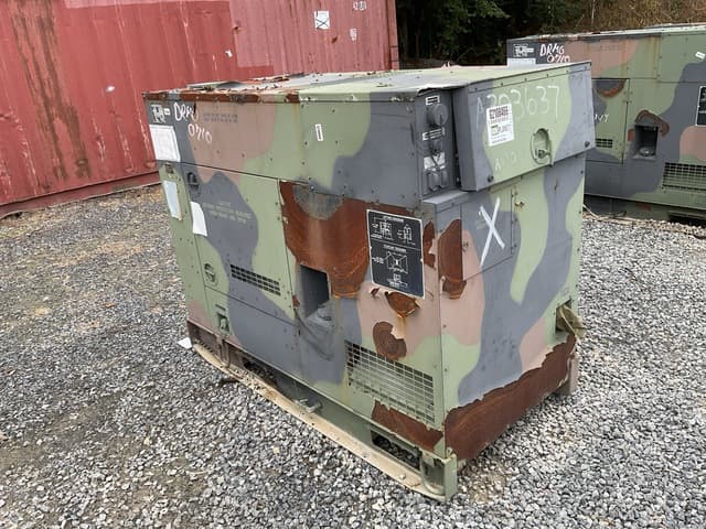 2008 DRS Fermont MEP-804B 15kW Generator Set - alternate view