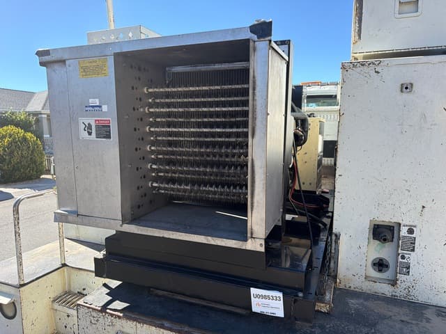 Kohler 30RE0ZJC 30 kW Skid-Mounted Generator Set - alternate view