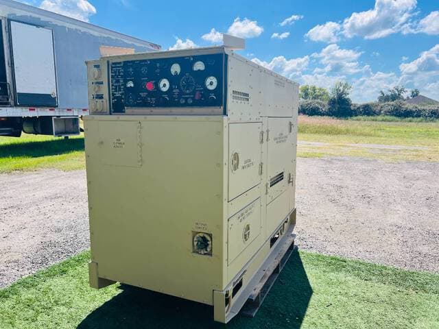 Fermont MEP-804A 15 kW Skid-Mounted Diesel Generator Set - alternate view