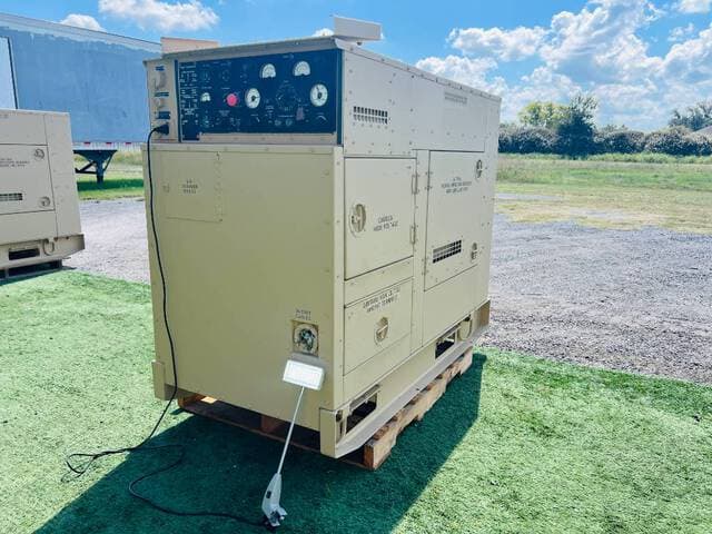 Fermont MEP-804A 15 kW Diesel Generator Set - alternate view
