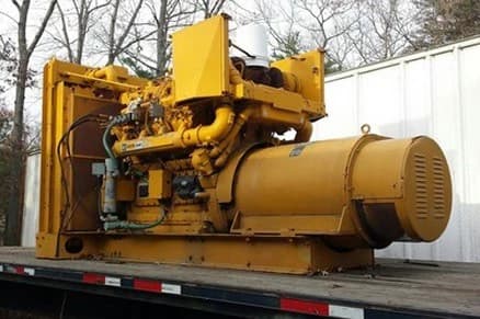 Caterpillar D379PC - 400 Kw Diesel Generator