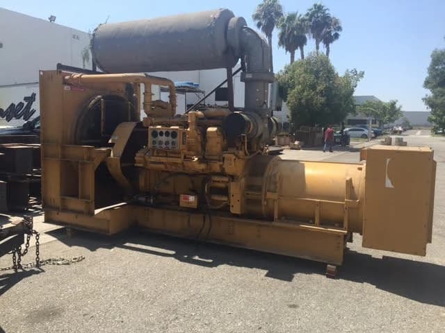 Caterpillar 3508 - 750KW Diesel Generator Set