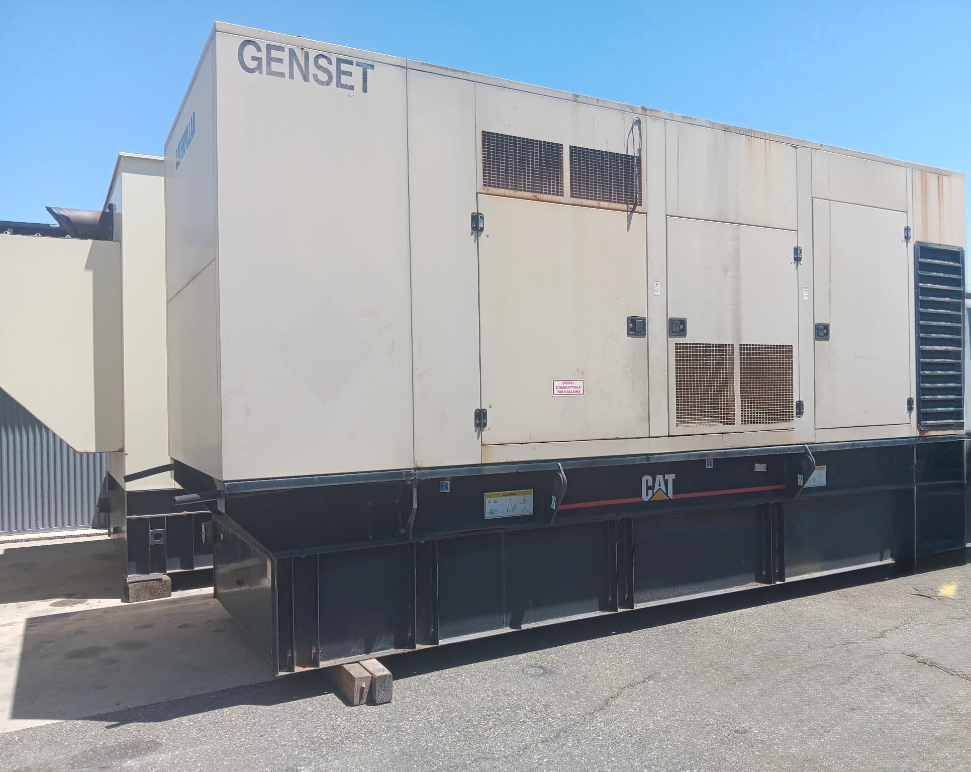 Caterpillar 3412 - 600KW Diesel Generator With Aftertreatment