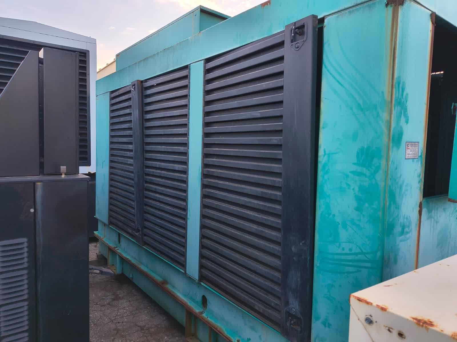 Used 350 kW Cummins KTA19-G2 Diesel Generator - Woodstock Power inventory photo