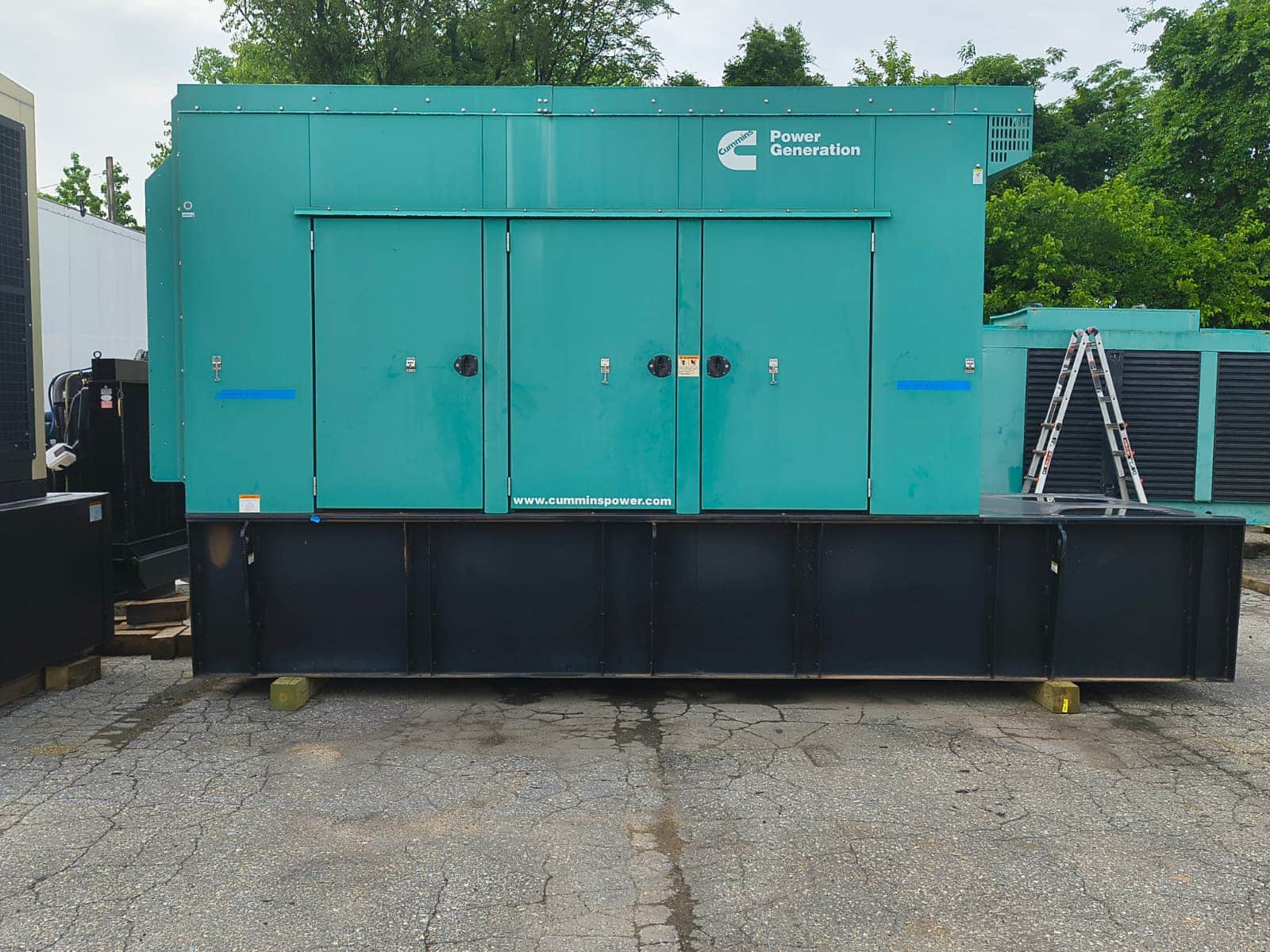 Used 300 kW Cummins DQHAB Diesel Generator - EPA Tier 3