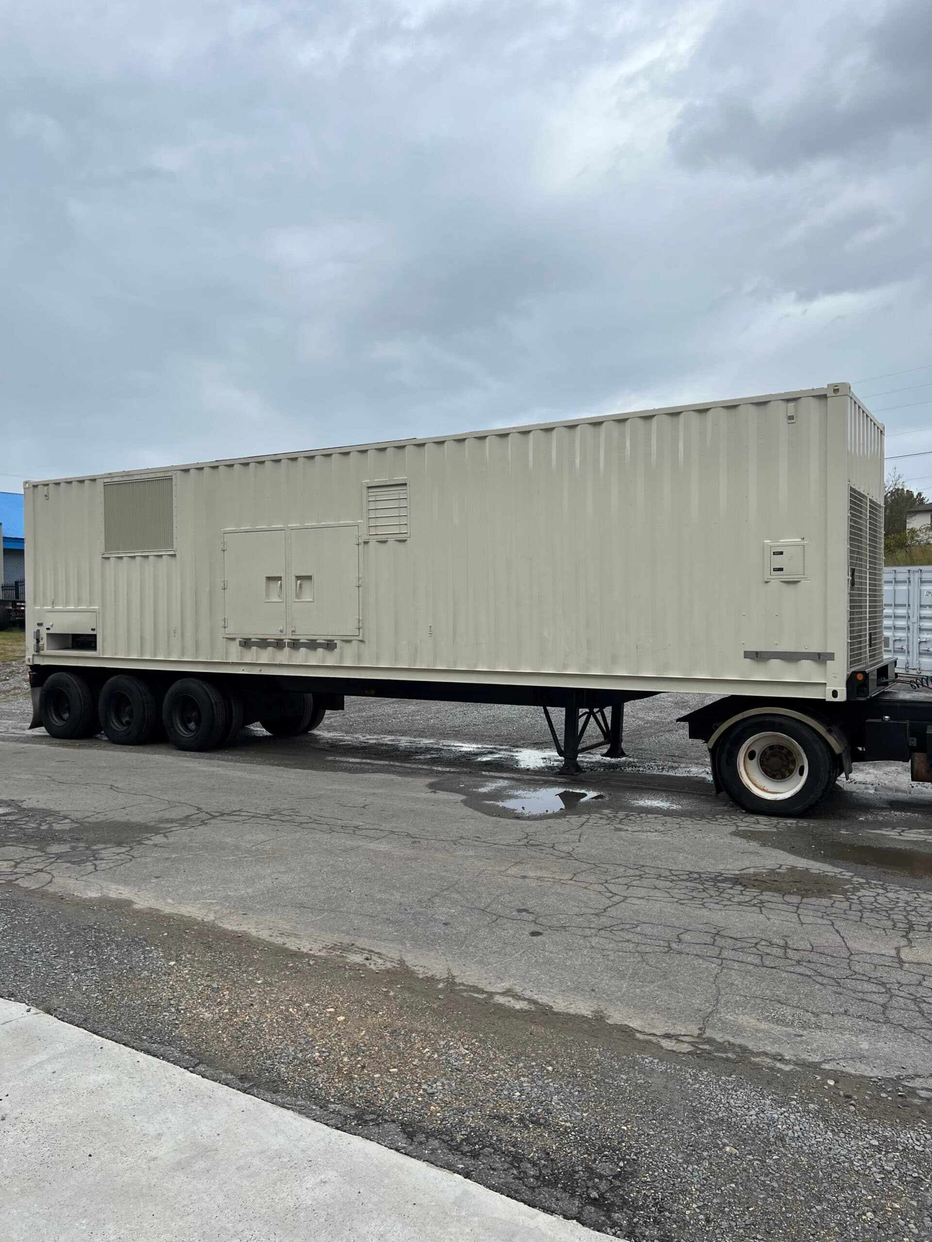 Low Hour Cummins QSK60-G6 2000KW Tier 1 Diesel Generator Set - Depco Power Systems - view 2