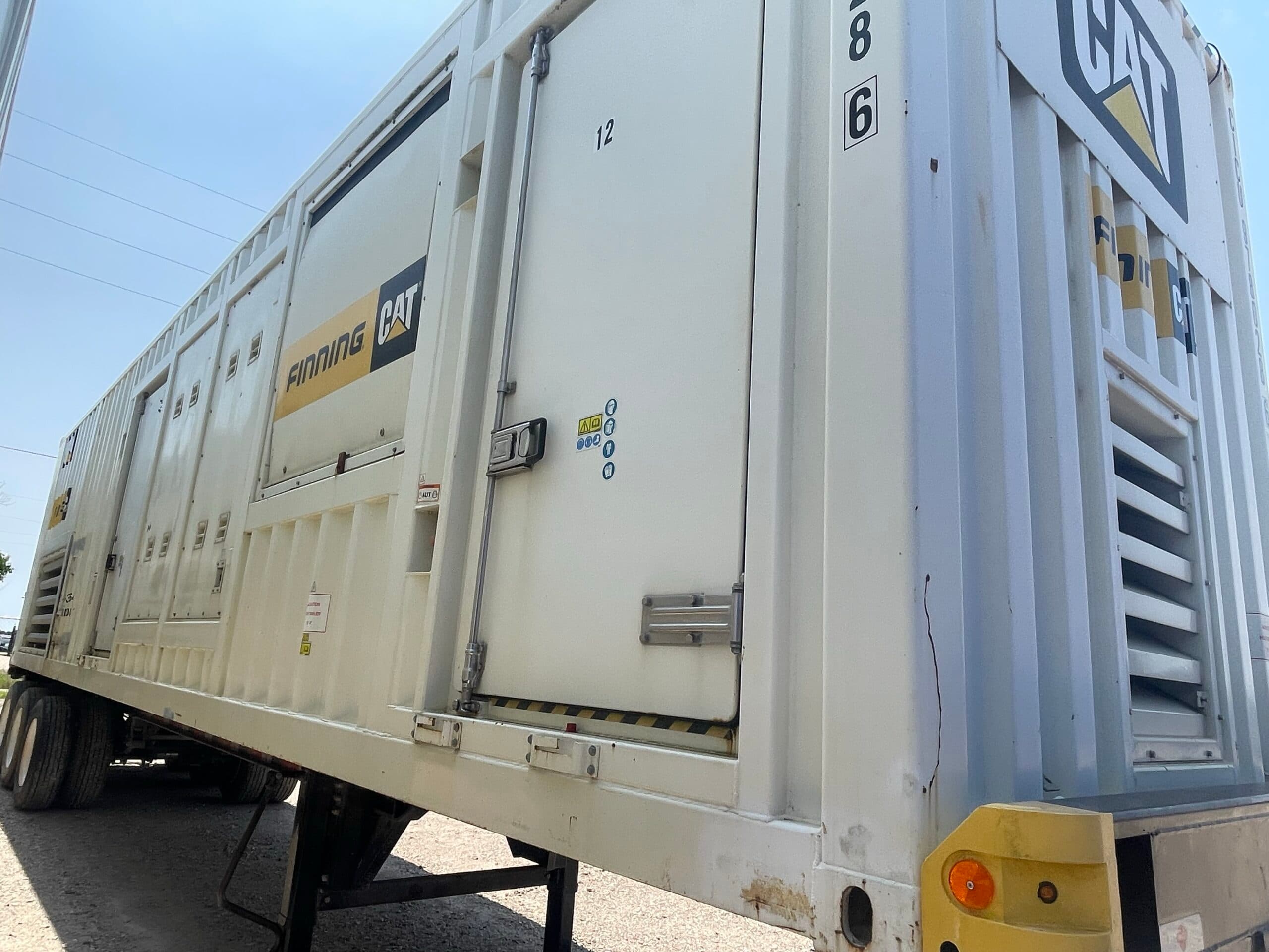 Good Used Caterpillar G3516C 1475KW Natural Gas Generator Set - Depco Power Systems - view 4