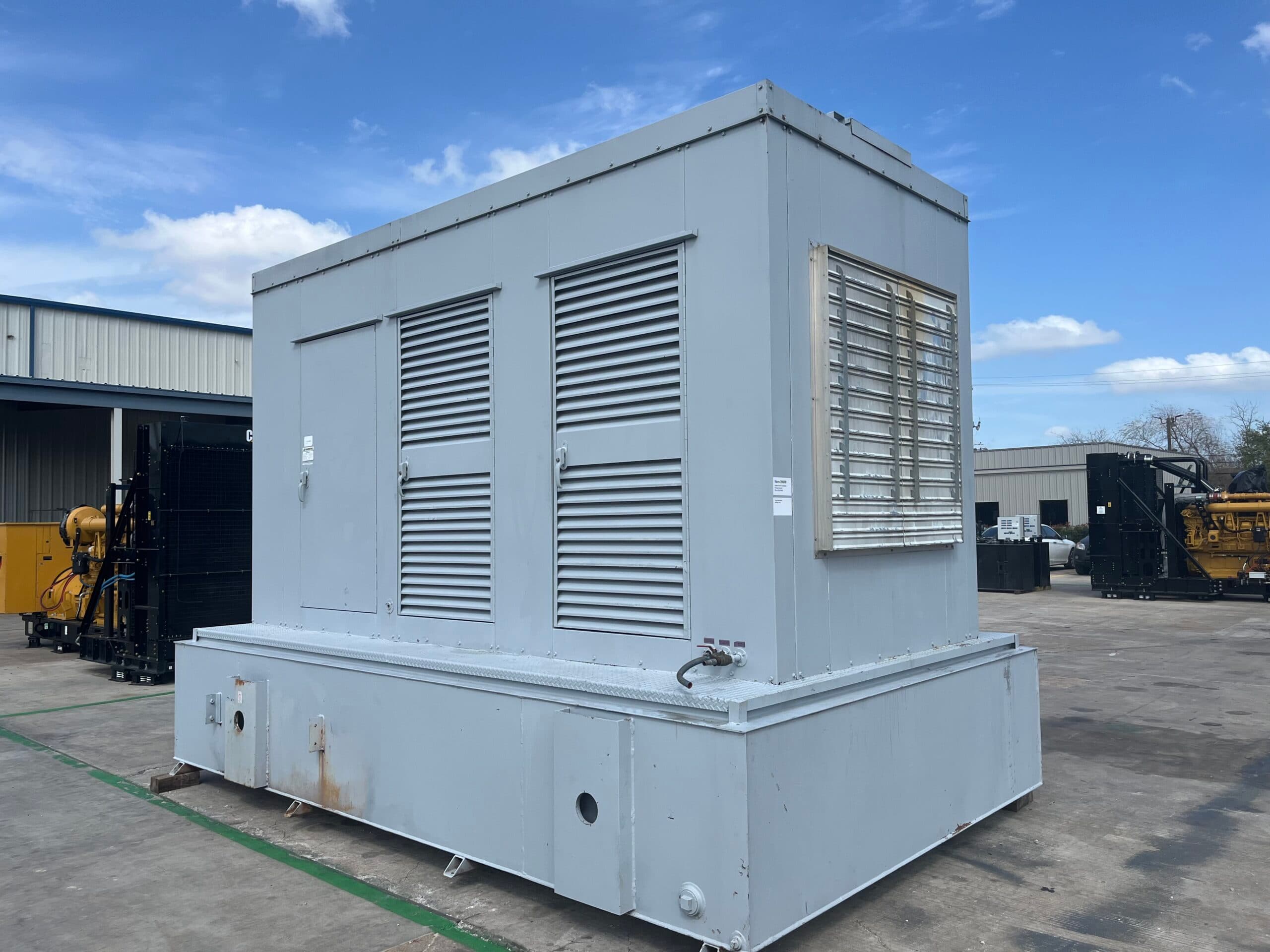 Low Hour Caterpillar 3412DITTA 600KW Diesel Generator Set - Depco Power Systems - view 2