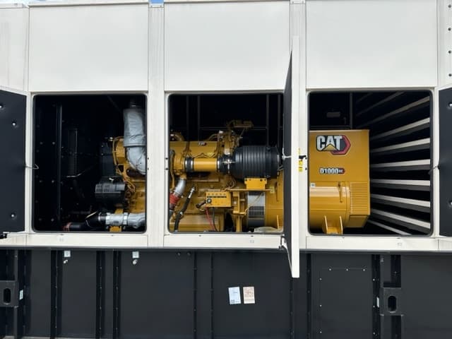 New Caterpillar C32B 1000KW Tier 2 Diesel Generator Set - Depco Power Systems - view 4