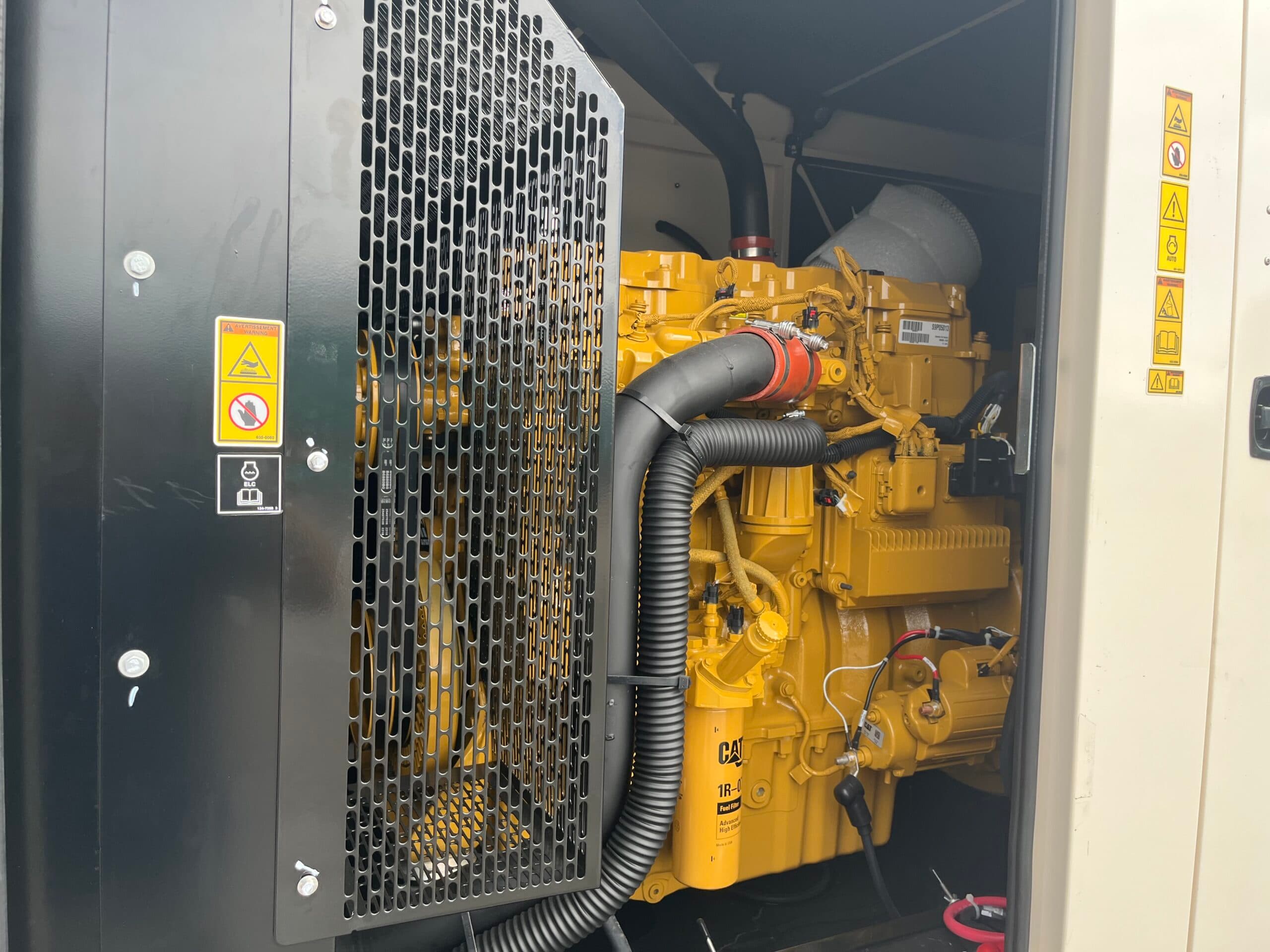New Caterpillar C9 300KW Tier 3 Diesel Generator Set - view 4
